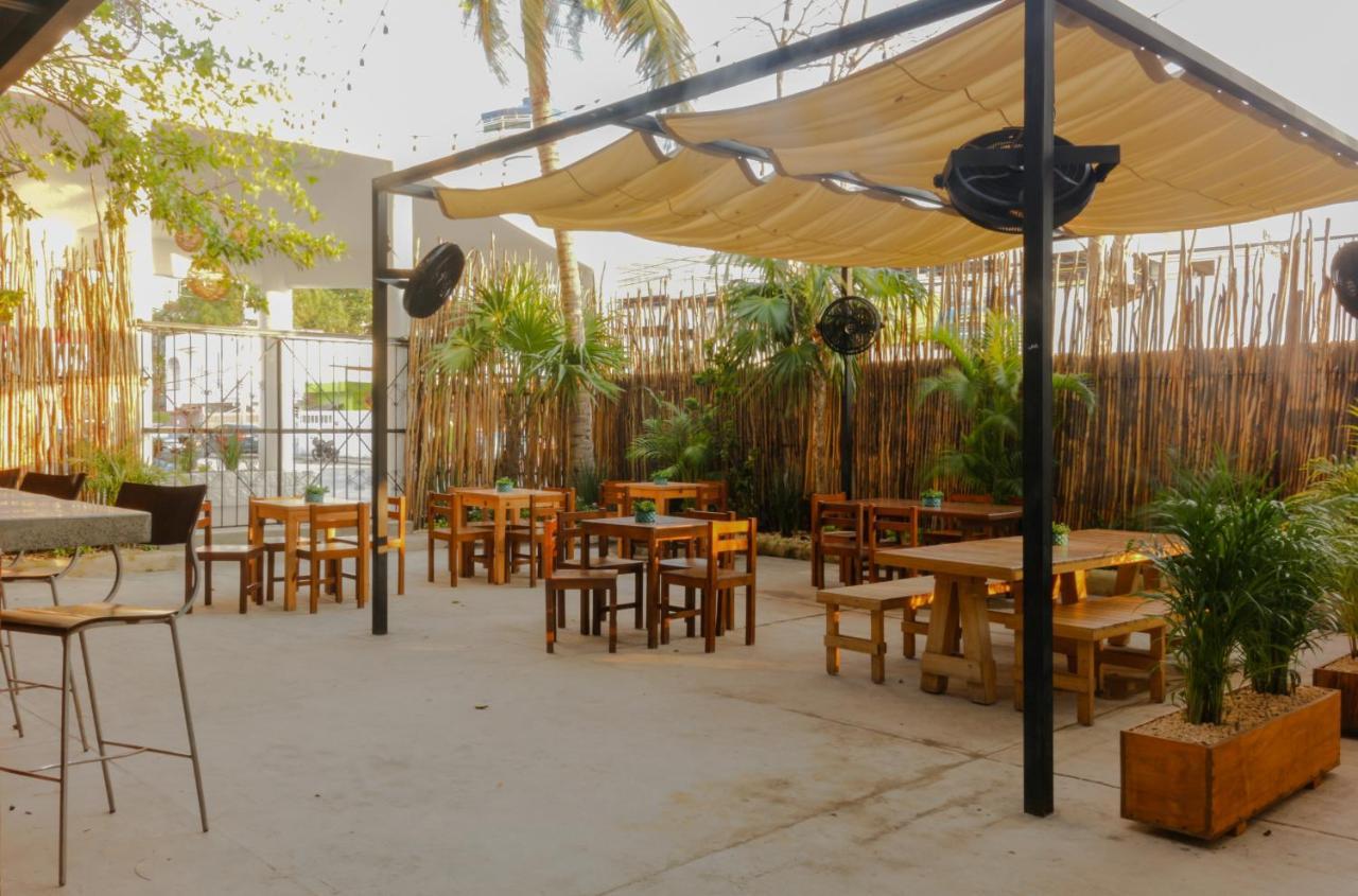 Lucky Duck PJ Hotel Cancún Eksteriør billede